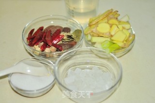 简易版肉夹馍的做法步骤：1
