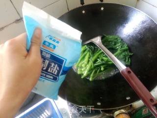 清炒菜心的做法步骤：5
