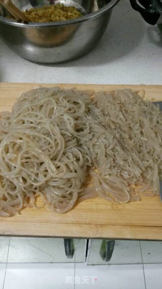 煎菜角的做法步骤：2