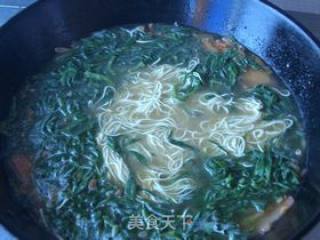 猫妮菜牛肉汤面的做法步骤：9