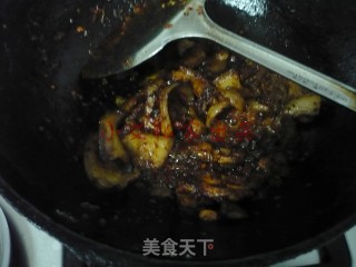 回锅肉的做法步骤：6