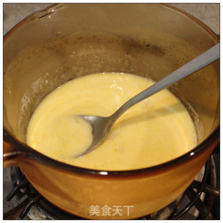 可以吃的玫瑰-----玫瑰纸杯蛋糕的做法步骤：9