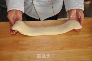 无矾油条的制作工艺的做法步骤：7