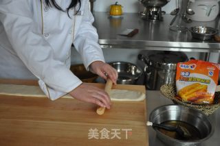 无矾油条的制作工艺的做法步骤：8
