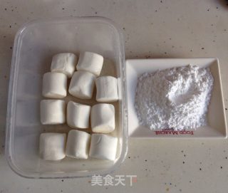 自制翻糖原料的做法步骤：1