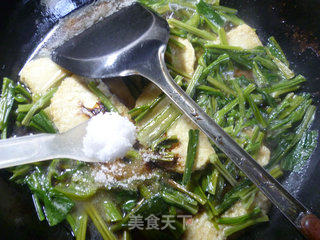 菜蕻干梗烧素鸡的做法步骤：9