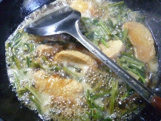 菜蕻干梗烧素鸡的做法步骤：11