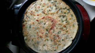 香肠鸡蛋煎饼的做法步骤：1