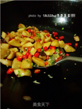 美味小食：香辣杏鲍菇的做法步骤：7