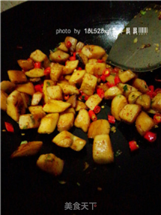 美味小食：香辣杏鲍菇的做法步骤：14