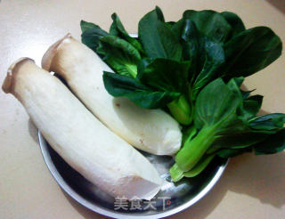 蚝油鲍汁杏鲍菇的做法步骤：1