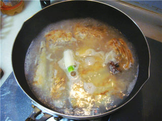 刀鱼烧白菜（带鱼炖白菜）的做法步骤：11