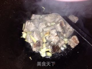 红烧排骨的做法步骤：4