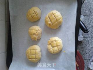 美味菠萝包的做法步骤：3