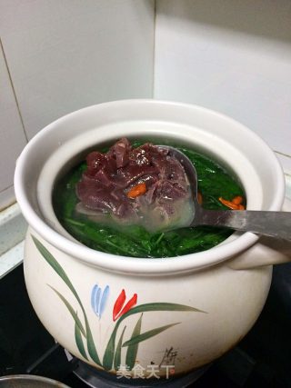 枸杞叶猪肝瘦肉汤的做法步骤：6