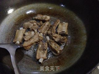 糖醋排骨的做法步骤：5