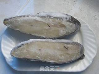 香煎鳕鱼的做法步骤：1