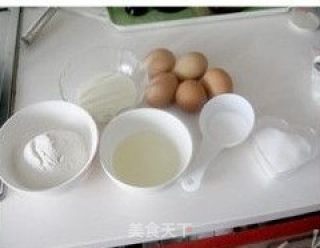 戚风蛋糕的做法步骤：1