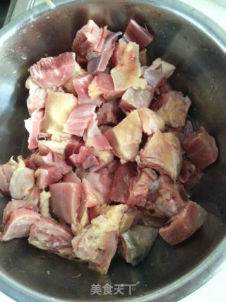 茨菇黄焖鸡的做法步骤：3