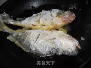 鸡蛋韭菜黄花鱼的做法步骤：8