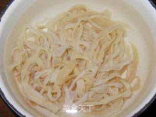 五香味香肠的做法步骤：3