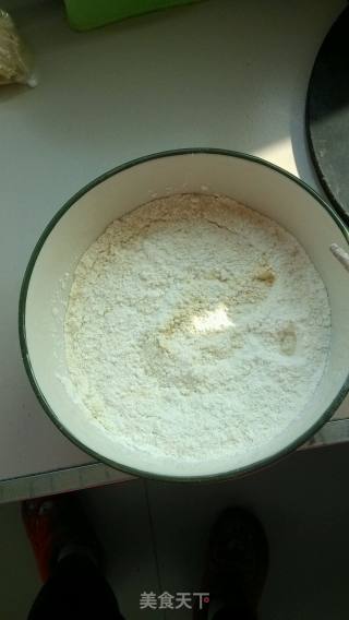 家常麻食的做法步骤：1