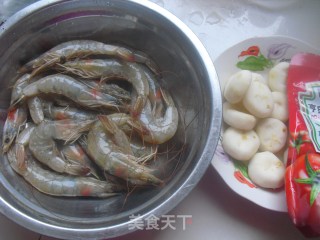 茄汁虾仁的做法步骤：1
