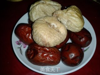 养生小米粥的做法步骤：1