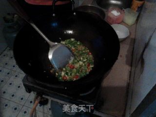 红烧鲫鱼的做法步骤：4