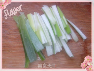 干炒豆皮的做法步骤：2
