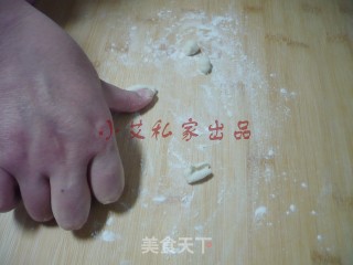 陕西小吃------麻食的做法步骤：9