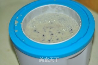蓝樱桃朗姆酒冰淇淋的做法步骤：9