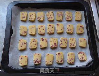 蔓越莓饼干的做法步骤：6