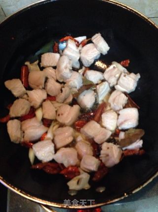 美味红烧肉的做法步骤：4