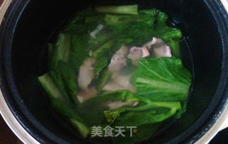 咸蛋芥菜瘦肉汤的做法步骤：5