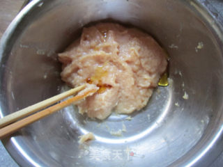 竹荪鸡脯肉丸汤的做法步骤：10