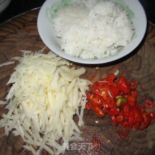 土豆丝咖喱饭的做法步骤：2