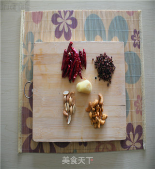 陕味辣油炝莲菜的做法步骤：4