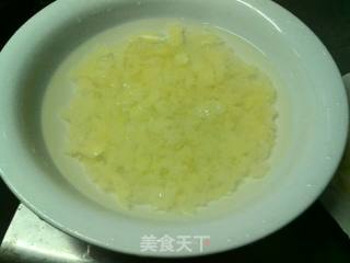 银耳雪梨羹，顺道显摆下新入手的九阳电炖锅的做法步骤：3