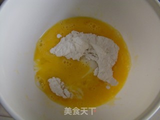 抹茶玛德琳蛋糕的做法步骤：1