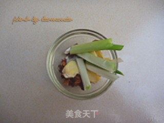 大骨海带汤的做法步骤：4