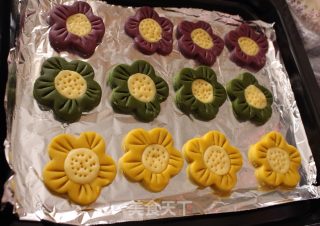 花朵饼干的做法步骤：8