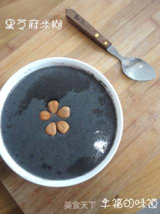香浓好滋味【黑芝麻米糊】剩米饭巧利用的做法步骤：4