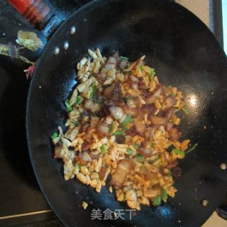 萝卜干炒腊肉的做法步骤：8