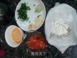鸭蛋番茄疙瘩汤的做法步骤：1