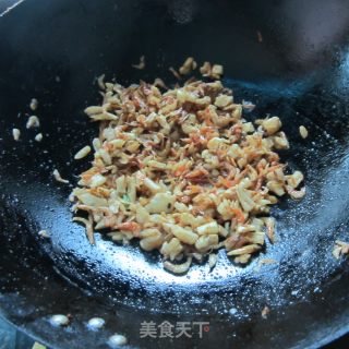 干萝卜炒米虾的做法步骤：4