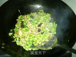 毛豆炒肉丝的做法步骤：4