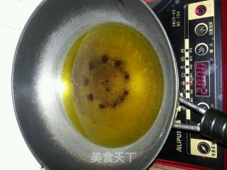 干煸豆角的做法步骤：3
