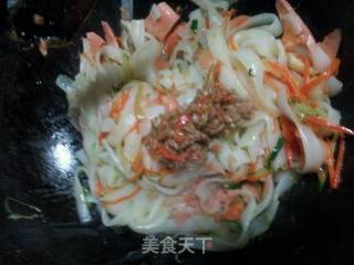 炒河粉的做法步骤：9