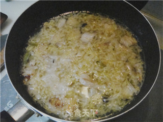 渍菜粉（酸菜猪肉炖粉条）的做法步骤：10